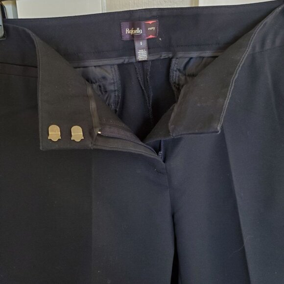 Rafaella Dark Navy Women’s Capri. Size 6 - Picture 8 of 9